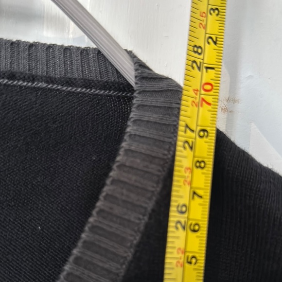 Emporio Armani Black V-Neck Sweater with Classic Pullover Style - Picture 12 of 13